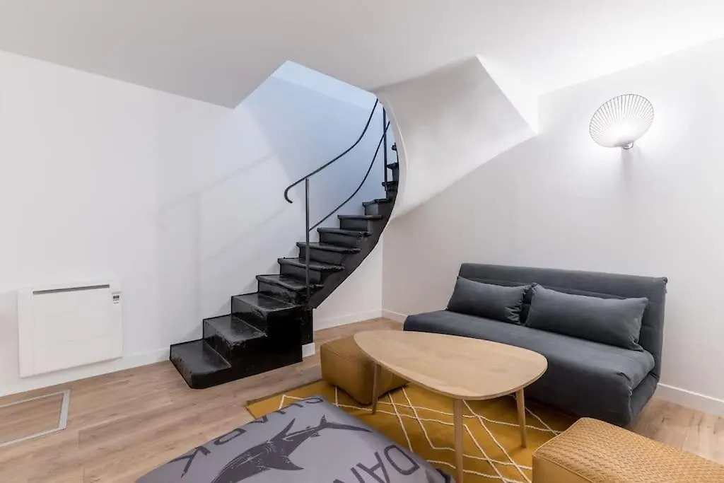 Sentier Reaumur - Beautiful Apartment III Paris 0*,  France